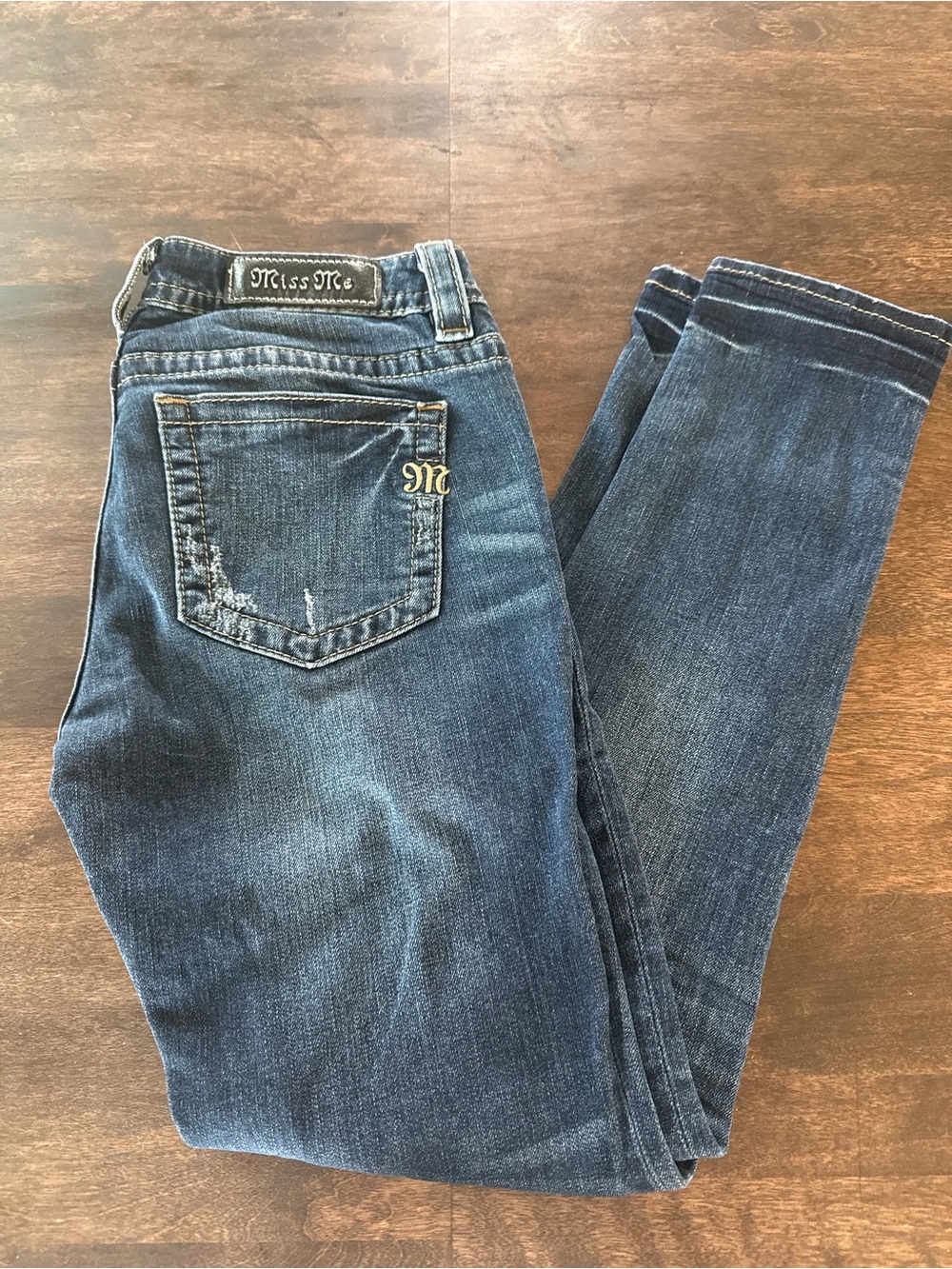 Miss Me Women's Dark Blue Mid Rise Skinny Jeans with Embroidered Back Pocket